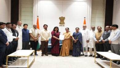 सांसद