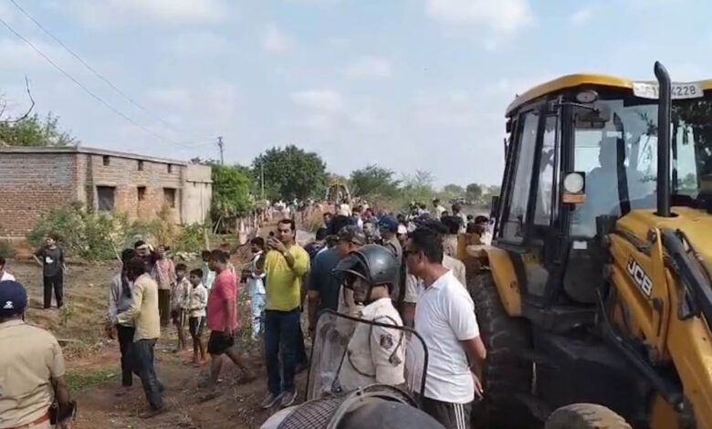 प्रशासन