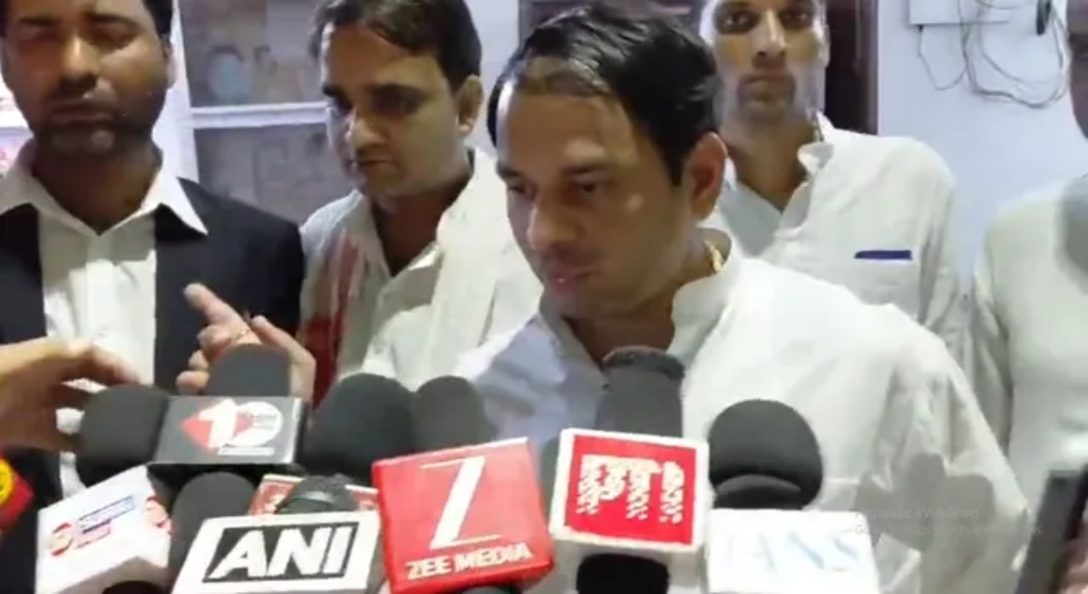 Tej Pratap Yadav, Lalu Prasad Yadav, Tejashwi Yadav, RJD Bihar, Patna News, Secretariat Police Station, Political Controversy Bihar, Threat Allegation India, Murder Conspiracy Claim, Family Dispute Yadav Family, Bihar Politics News, Criminal Complaint Filed, Police Complaint India, Political Rivalry Bihar, Security Demand Politician, CM Samrat Choudhary, Defamation Case India,