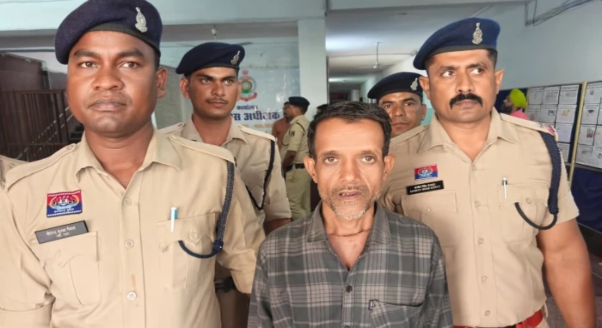Chhattisgarh Serial Killer, Balodabazar Crime, Kasdol Police, Purana Kharve Village, Serial Murder Case, Chhattisgarh Crime News, Poisoned Liquor, Ramsahay Jaiswal, Mass Murder Case, Crime Investigation, Kasdol Murder Mystery, Chhattisgarh Police, Serial Killing, Murder Accused Arrested, Rural Crime, Poisoning Case, Balodabazar News, Crime Story, Police Investigation, Attempt To Murder, Criminal Confession, Village Crime, Breaking News Chhattisgarh, High Profile Crime Case, India Crime News, Murder Mystery Solved, Toxic Substance Case, Criminal Investigation, CG Crime News, Balodabazar Serial Killer