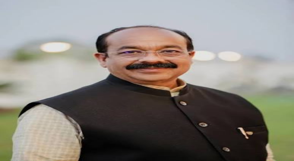 अरुण