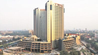इमारतों