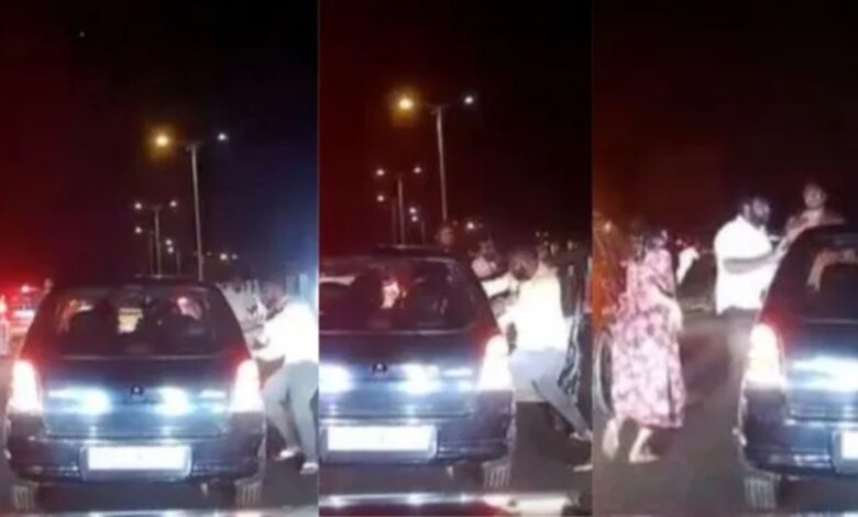 Bengaluru Mysuru Expressway, Karnataka News, Road Rage, Highway Attack, Viral Video, Dashcam Footage, Crowd Attack, Car Attack, Family Attacked, Road Violence, Maddur Incident, Bengaluru News, Mysore Expressway, Karnataka Police, Highway Crime, Social Media Viral Video, Driver Assault, Traffic Incident, India News, Crime News