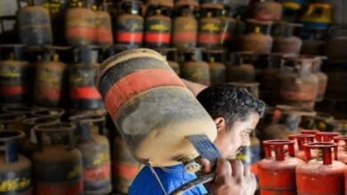 LPG Import India, America LPG, US LPG Export, India LPG Import, LPG News, India Energy Security, Petroleum Ministry, Strategic LPG Reserve, India US Trade, Middle East Crisis, Hormuz Strait, LPG Supply, Oil Marketing Companies, Energy News, भारत एलपीजी आयात, अमेरिका से एलपीजी, रसोई गैस, एलपीजी आयात, ऊर्जा सुरक्षा, पेट्रोलियम मंत्रालय, रणनीतिक एलपीजी भंडार, खाड़ी देश, अमेरिका-भारत व्यापार, एलपीजी सप्लाई,