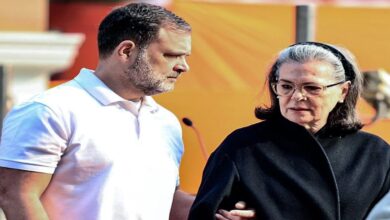 **Keywords (English, comma-separated):** Sonia Gandhi, NEET Paper Leak, NEET Controversy, Congress, Rahul Gandhi, Narendra Modi, Dharmendra Pradhan, NTA, National Testing Agency, Student Protest, NEET Protest, Education News, Paper Leak Case, Parliament March, Delhi Police, Lathi Charge, Tear Gas, Exam Reform, Education Budget, School Education, Higher Education, India News, Political News, Congress News, BJP Congress, Latest India News, 24 July 2026 News, Government News, Opposition Attack, NEET Scam