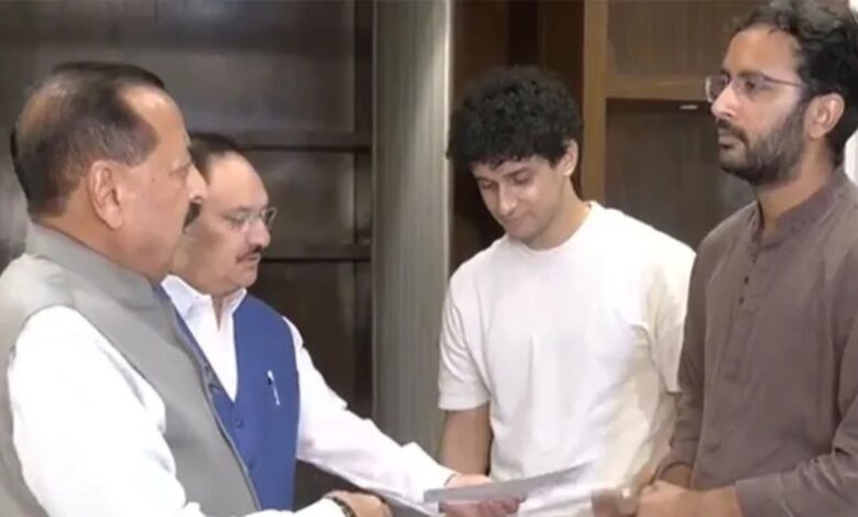 NEET Controversy, NEET Paper Leak, NEET 2026, NEET Latest News, CJP Protest, NEET Protest, Dharmendra Pradhan, Education Minister Resignation, JP Nadda, NTA News, National Testing Agency, NEET Exam News, Paper Leak Case, Exam Reforms, Public Examinations Act, Fast Track Courts, NTA Officials Removed, NEET Updates, Education News India, Competitive Exams, NEET Scam, Government Meeting, Students Protest, India Education News,