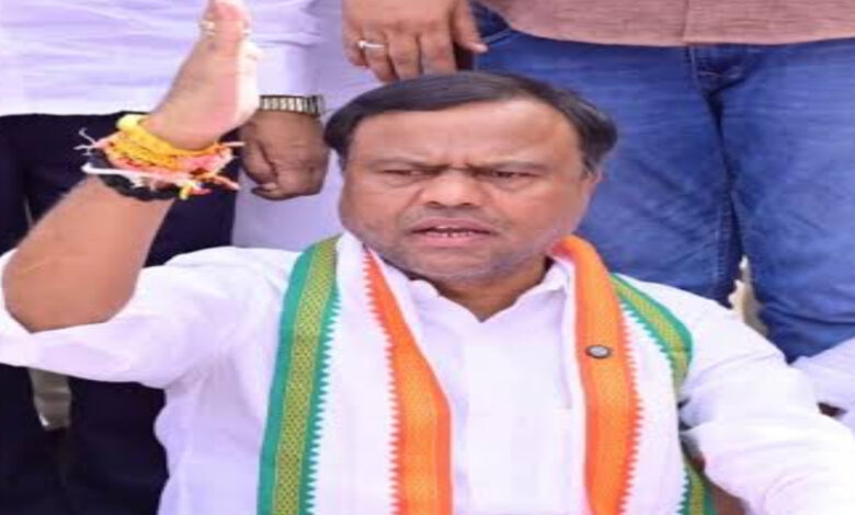 दीपक बैज