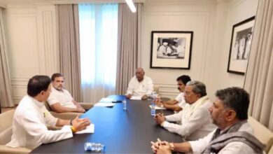Karnataka Cabinet Expansion, Karnataka Congress, Congress Cabinet, DK Shivakumar, Siddaramaiah, Karnataka Politics, Congress Internal Rift, Gayathri Shanthegowda, SS Mallikarjun, Mankal Vaidya, Yashwant Rayagouda Patil, Dinesh Gundu Rao, Priya Krishna, Tanveer Sait, AICC, Karnataka Ministers, Cabinet Reshuffle, Congress News, Political News, Bengaluru News, Karnataka Government, Cabinet Controversy, Congress Leadership, India Politics, Breaking News, Latest Political News, Karnataka Cabinet News, Congress Crisis, Karnataka Minister List,