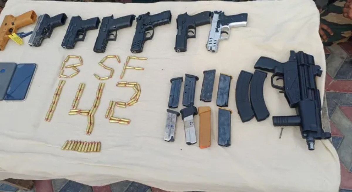 Tarn Taran news, BSF action, Pakistan drone, Drone intrusion, Khalra sector, BOP Mangli, Weapons seized, Foreign pistols recovered, Smuggler arrested, Surinder Lamba SSP, Punjab Police, Border security, Arms smuggling,