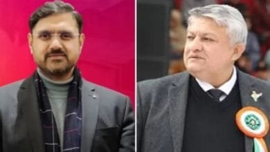 Jammu Kashmir, Omar Abdullah, Satish Sharma, Transport Minister, Transport Commissioner, Special Pal Mahajan, Jammu Kashmir Government, Administrative Dispute, Minister Officer Clash, Transport Department, Jammu Kashmir Politics, Government Officials, Driving Licence, Vehicle Registration, Automated Testing Station, Political News