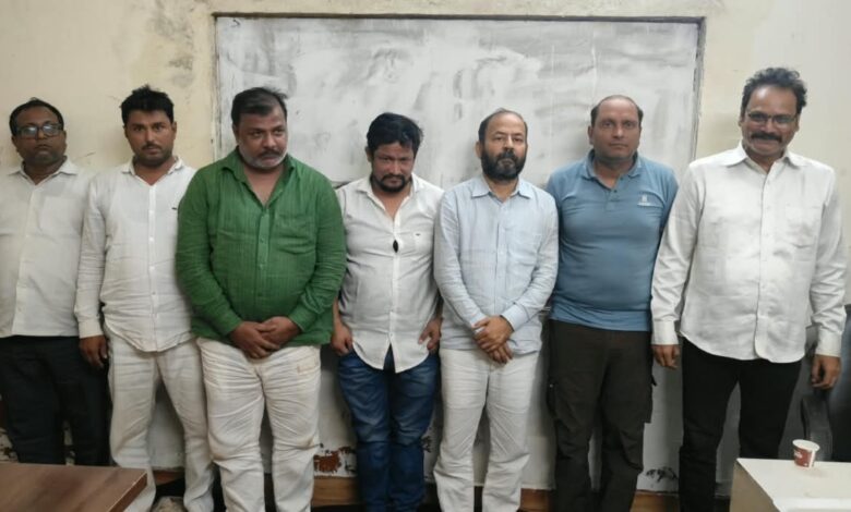 Black Currency Scam, Wash Wash Scam, Raipur Police, Chhattisgarh Crime, Fraud Case, Black Money Scam, 1.13 Crore Fraud, Balod Businessman, Fraud Syndicate, Fake Currency Scam, Chemical Currency Fraud, RBI Fake Claim, Interstate Fraud Gang, Crime News, Raipur News, Chhattisgarh News, Khandala Resort, Pune Crime, Cyber Crime,