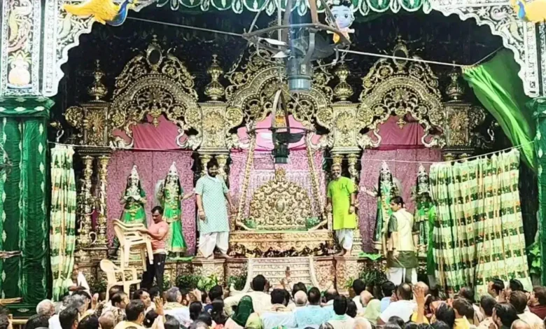 banke bihari temple