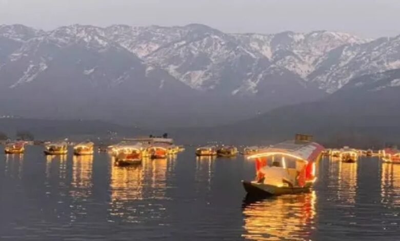 Srinagar International Film Festival, Dal Lake Floating Cinema, Floating Cinema, Srinagar Film Festival 2026, International Film Festival, Kashmir Cinema, Jammu Kashmir, Srinagar News, Dal Lake, Film Festival, Bollywood Films, Indian Cinema, World Cinema, Kashmir Tourism, Film Screening, Film Awards, Film Industry, Cinema Festival, RangaeCinema, J&K Select, Shriram Raghavan, Vidhu Vinod Chopra, Ramesh Sippy, Santosh Sivan, Resul Pookutty, Sarah Francis, Dead Dog Film, Kashmir Film Festival, International Cinema,