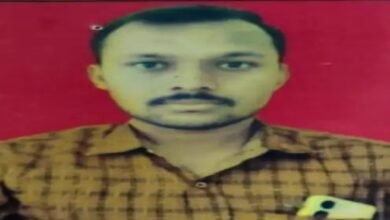 Raipur Triple Murder, Raipur Crime News, Raipur Murder Case, Raipur News, Chhattisgarh News, Dumartarai Triple Murder, Dumartarai News, Sahu Para Raipur, Mana Police Station, Bhuneshwar Sahu, Khileshwari Sahu, Raipur Husband Wife Murder, Wife And Children Murder, Two Children Murder, Family Murder Case, Knife Attack, Triple Murder Case, Raipur Crime, Chhattisgarh Crime News, Murder Case Raipur,
