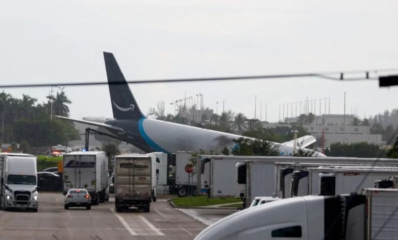 Miami Airport, Miami International Airport, Amazon Cargo Plane, Amazon Air, Boeing 767-300, Plane Crash, Aircraft Accident, Runway Excursion, Runway Overshoot, Airport Accident, Miami Plane Crash, Cargo Plane Crash, Amazon Plane Crash, Boeing 767 Accident, Aircraft Crash, Plane Accident, Five Dead, Five Injured, Three Critical, 208 Kmph, FlightRadar24, Runway Accident, Aviation News, US News, Miami News, International News, Airport Safety, Go Around, Runway Safety,
