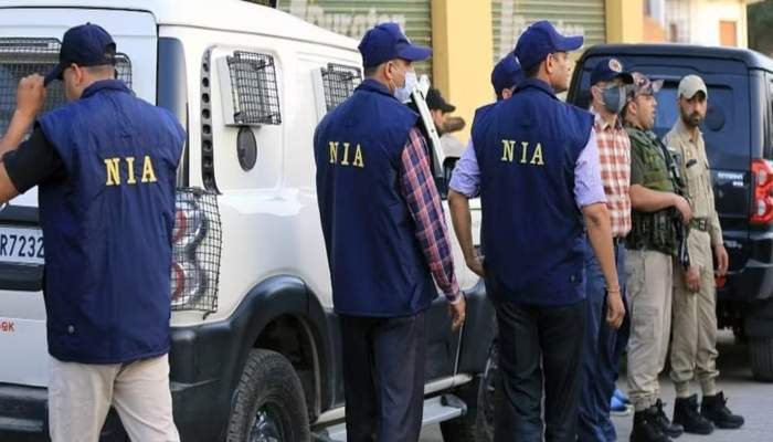 NIA Raid, Jammu Kashmir, Terror Conspiracy, Anantnag, Kulgam, Ganderbal, Bandipora, NIA Action, Terrorism, Terror Network, Security Forces, Jammu Kashmir News, NIA Investigation, Terror Plot, Search Operation, Terror Funding, आतंकी साजिश, आतंकवाद, एनआईए छापेमारी, कश्मीर छापेमारी, सुरक्षा बल,