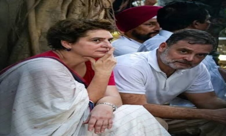 : Rahul Gandhi, Priyanka Gandhi, Mallikarjun Kharge, Opposition MPs, Delhi Police FIR, Akashvani Bhavan, CEC Gyanesh Kumar, Election Commission, SIR, Special Intensive Revision, Save Democracy March, Opposition Protest, Voter List, Form 6, Congress, INDIA Bloc, Election Commission Controversy