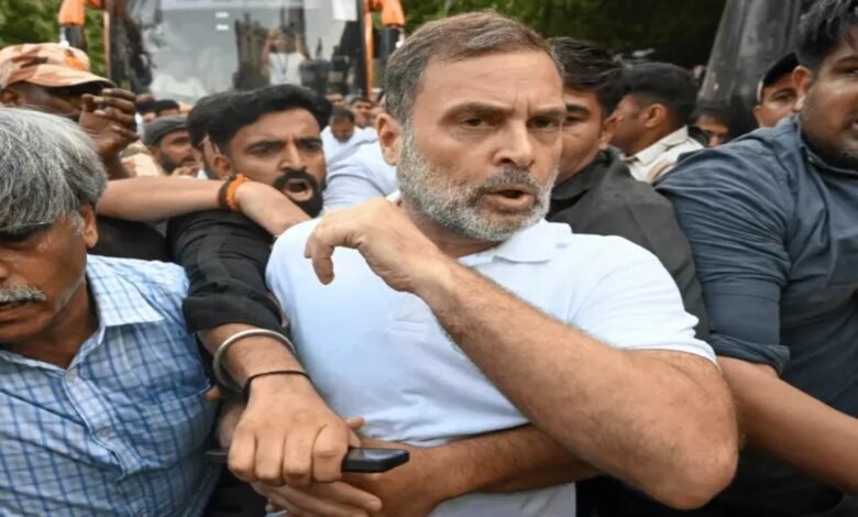 Rahul Gandhi FIR, Priyanka Gandhi FIR, Rahul Priyanka News, INDIA Alliance Protest, INDIA Bloc Protest, Jantar Mantar Protest, SIR Voter List, Election Commission, CEC Gyanesh Kumar, Gyanesh Kumar Resignation, Vote Chori, Congress Protest, Mamata Banerjee, Tejashwi Yadav, Bihar Protest, Bhopal Congress Protest, Uttarakhand Congress Protest, Loktantra Bachao March, Samvidhan Bachao, Vote Bachao, President Meeting, Political News, Congress News, Opposition Protest, Delhi News,