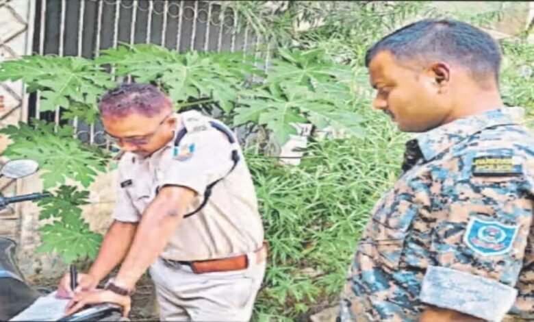 Chandil Robbery, Jharkhand Crime News, Seraikela Kharsawan, Laxminarayan Jewellers, Jewelry Shop Owner, Armed Robbery, Jharkhand Police, Robbery Case, Chandil News,