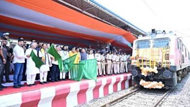 Chhattisgarh Railway, CM Vishnu Deo Sai, Tadoki Rawghat Rail Line, Abhanpur Kurud Rail Line, Ashwini Vaishnaw, Railway Connectivity, Chhattisgarh News, Raipur Railway Station, Electric Locomotive Maintenance Facility, Indian Railways, Railway Development, Dhamtari, Bastar,
